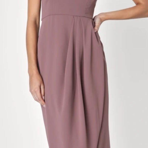 Lulu's Dress - Picture 2 of 6